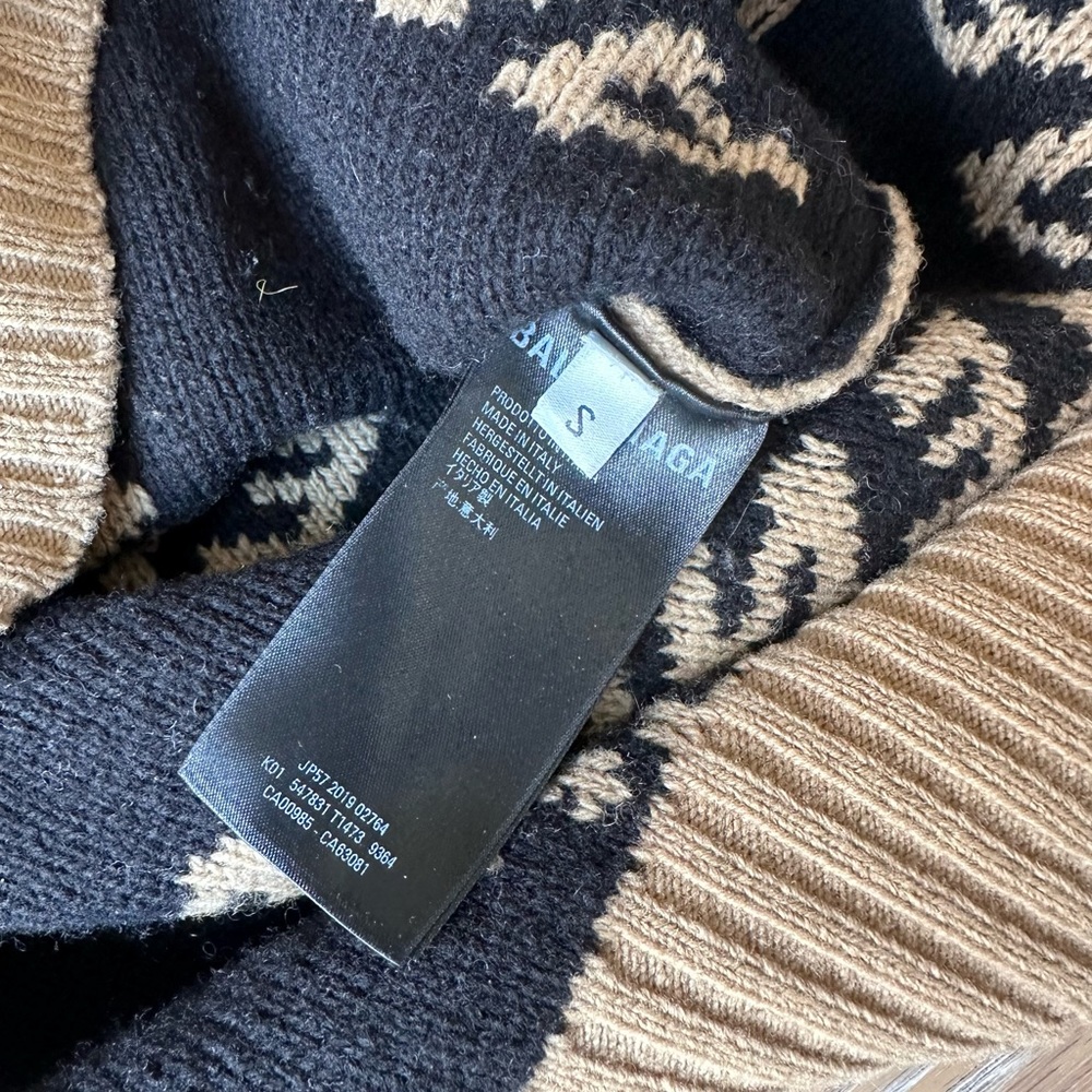 BALENCIAGA all over logo sweater - Picture 4 of 4